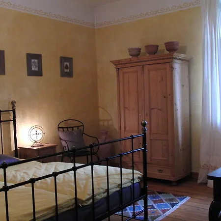 Gaestehaus Einsa *